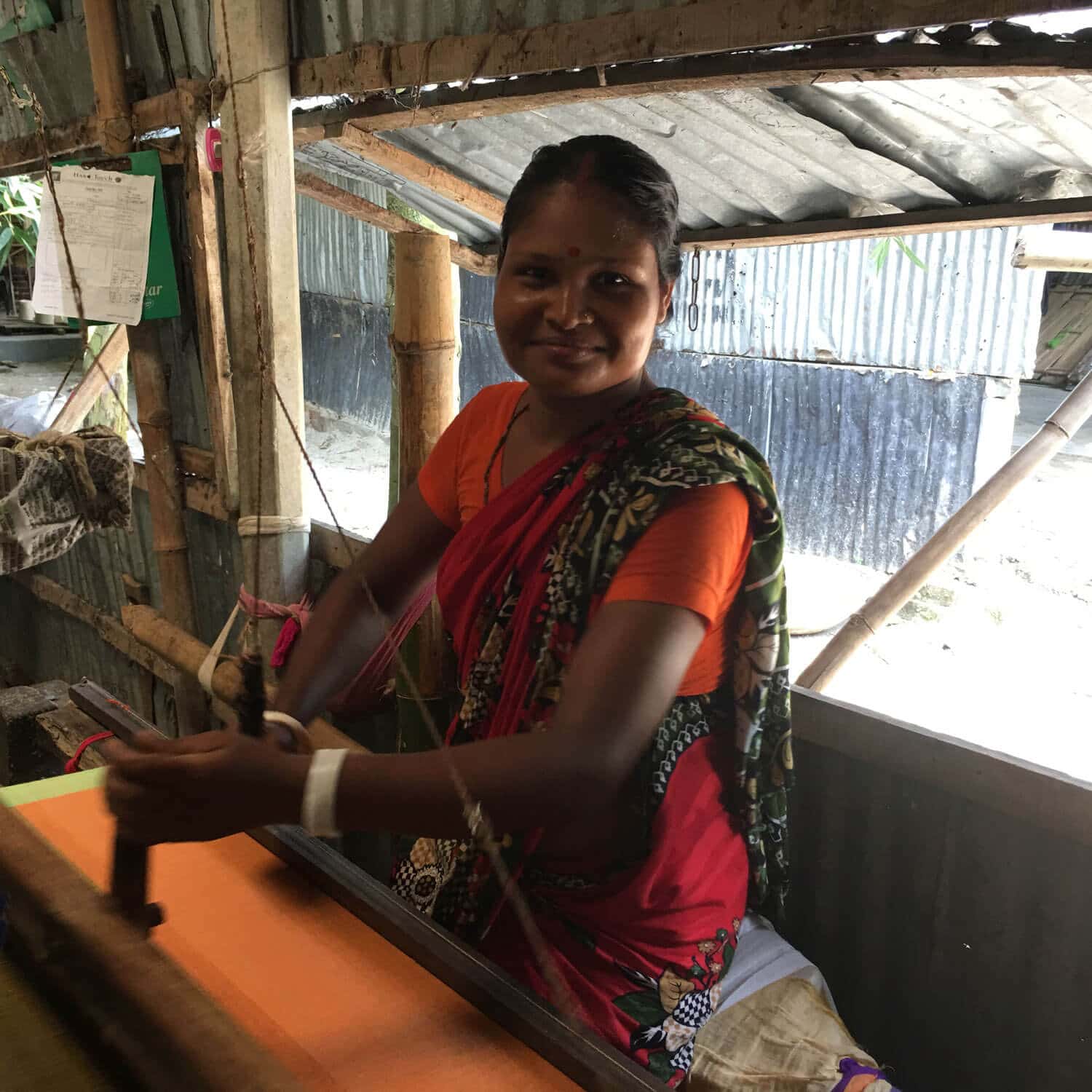 Femme artisan Bangladesh. 