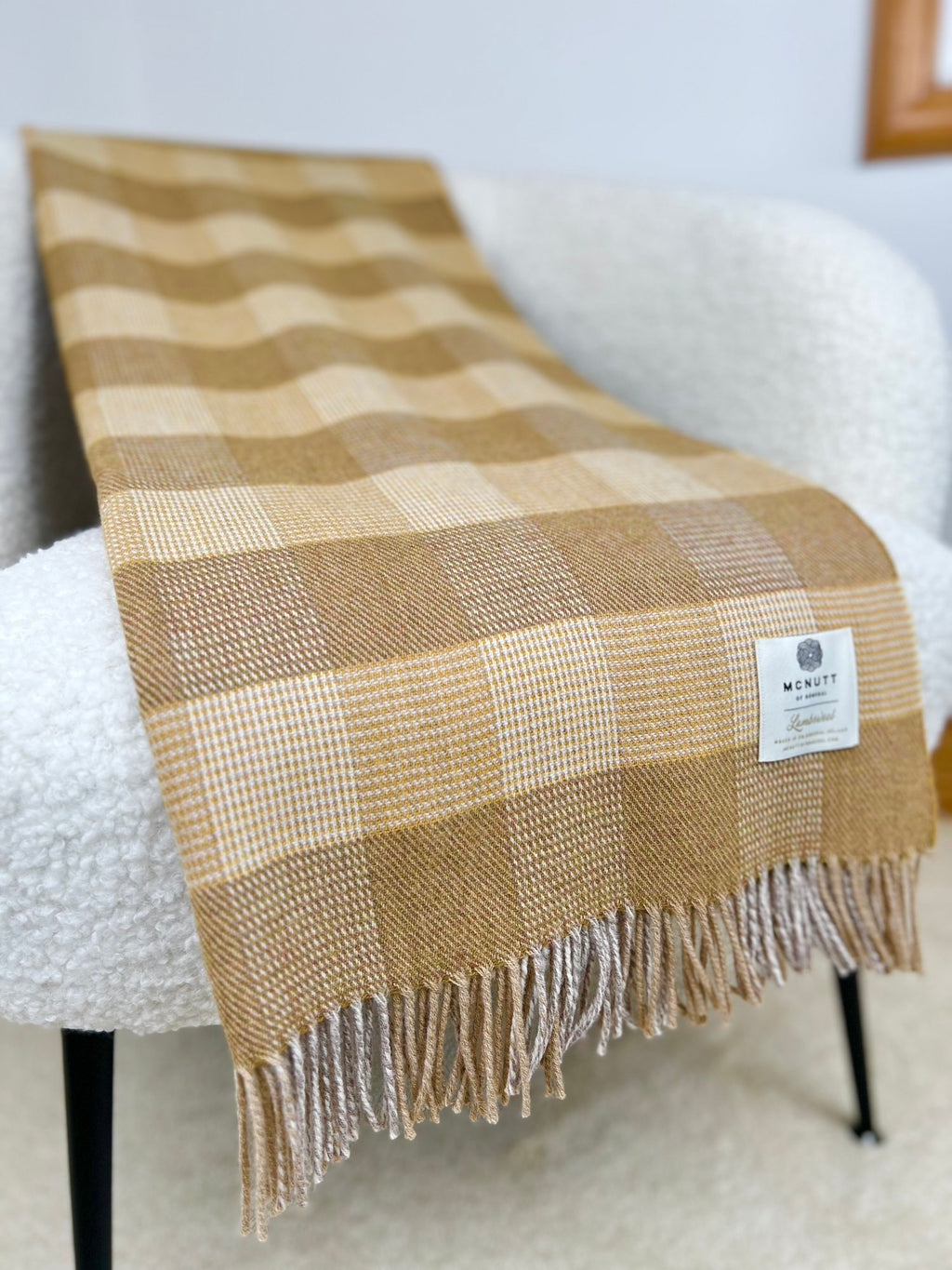 Plaid en laine d'agneau merino, “Aisling"