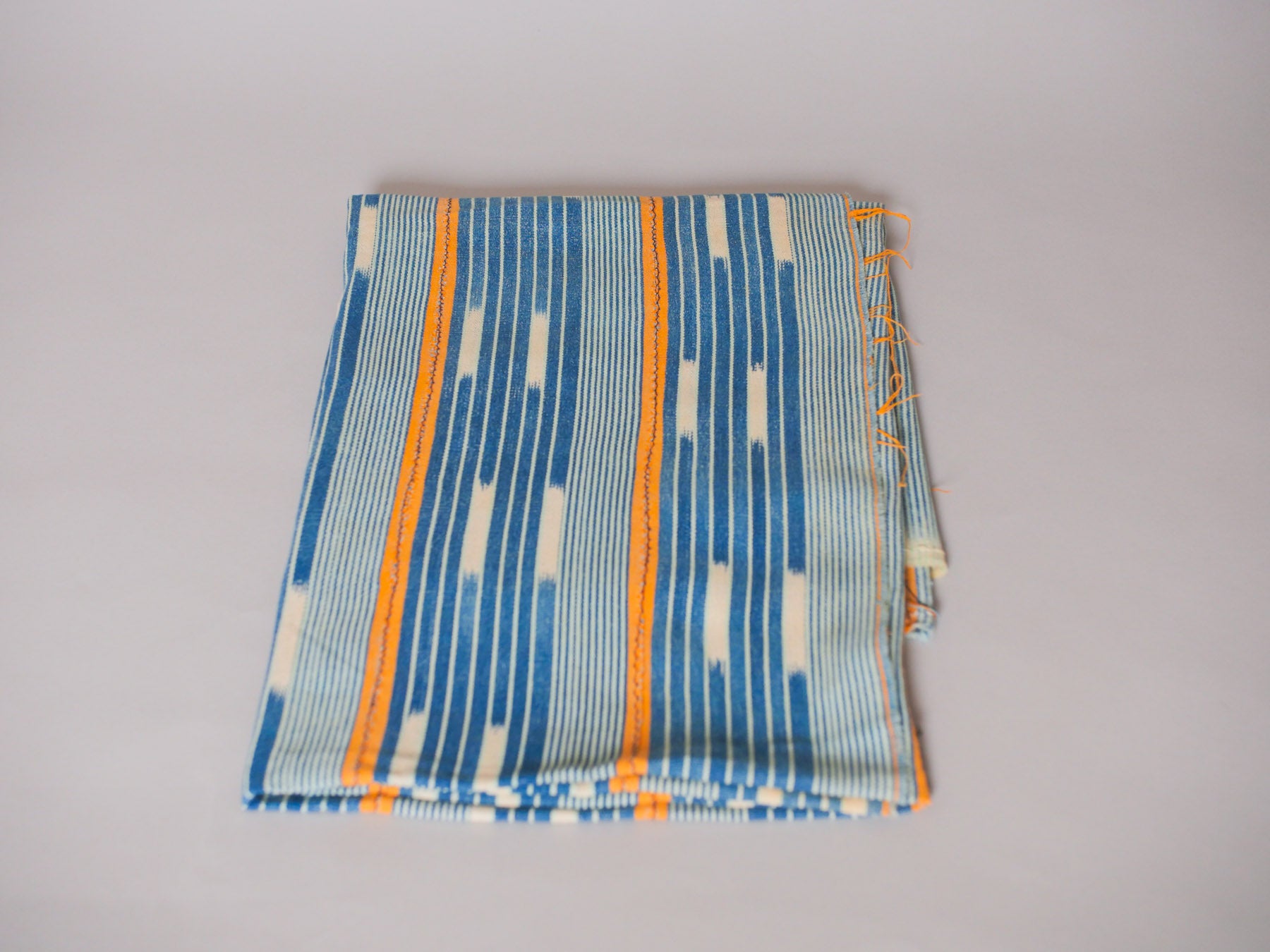  ikat vintage en coton de la tribu Baoulé de Côte d'Ivoire. T