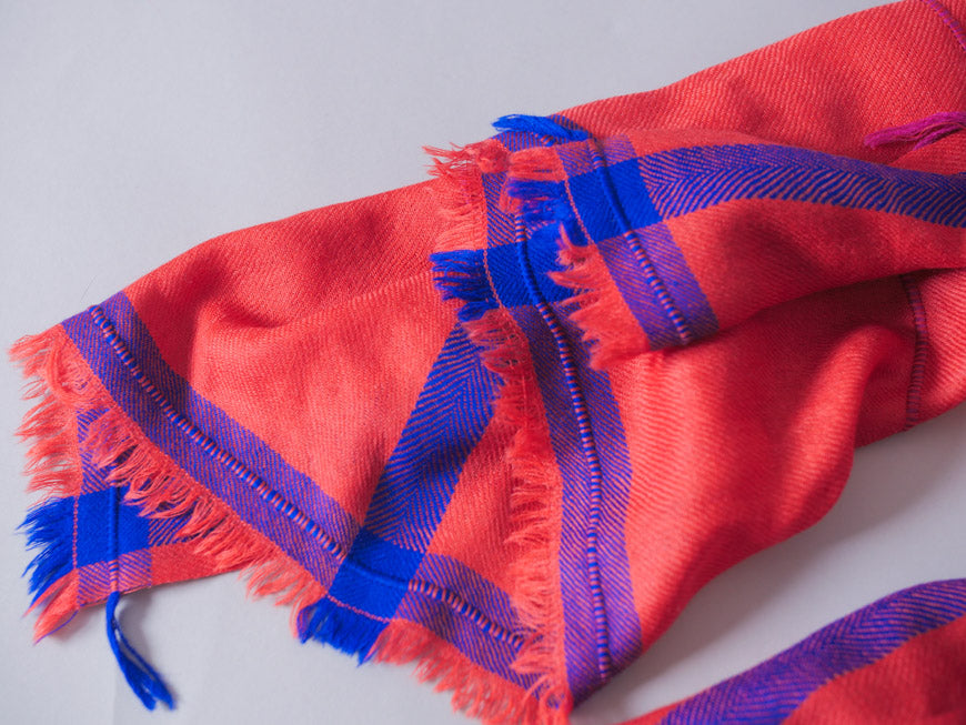Echarpe Himalaya Shuka, pashima et laine fin Image secondaire du produit
