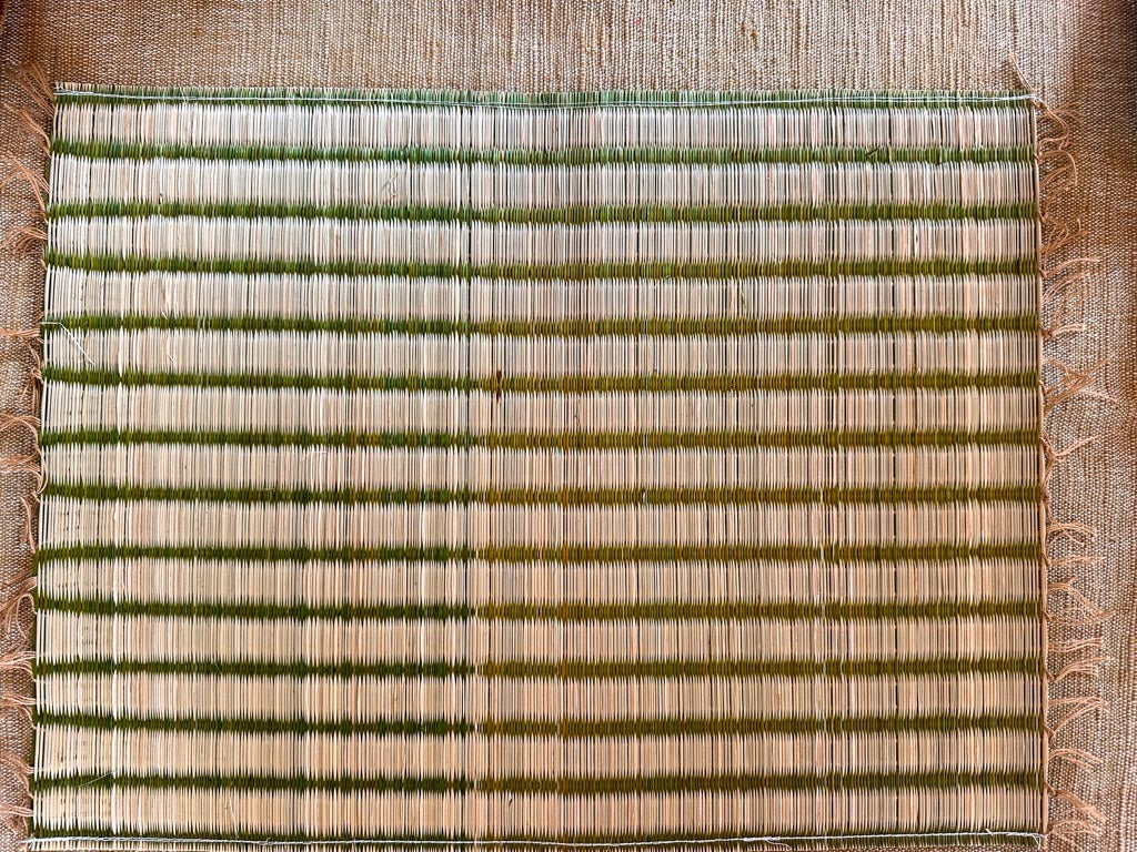 Handwoven place mat, Samaki Khaki