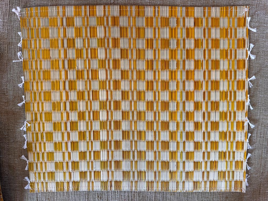 Handwoven place mat, Yellow River Secondary image