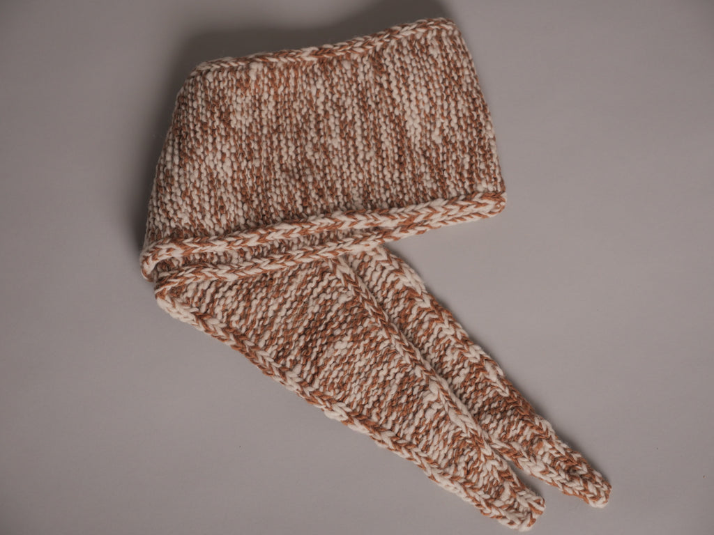 Echarpe cravate tricote main marl