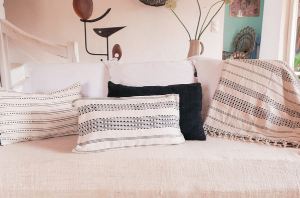 Plaid tisse main en noir et ecru