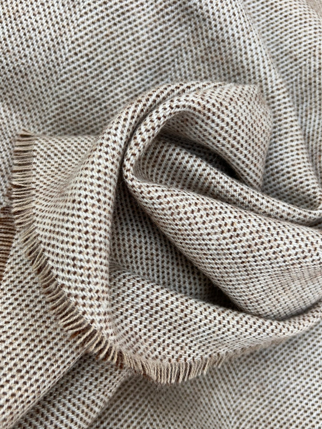 Plaid en laine d'agneau merino, “butterscotch"