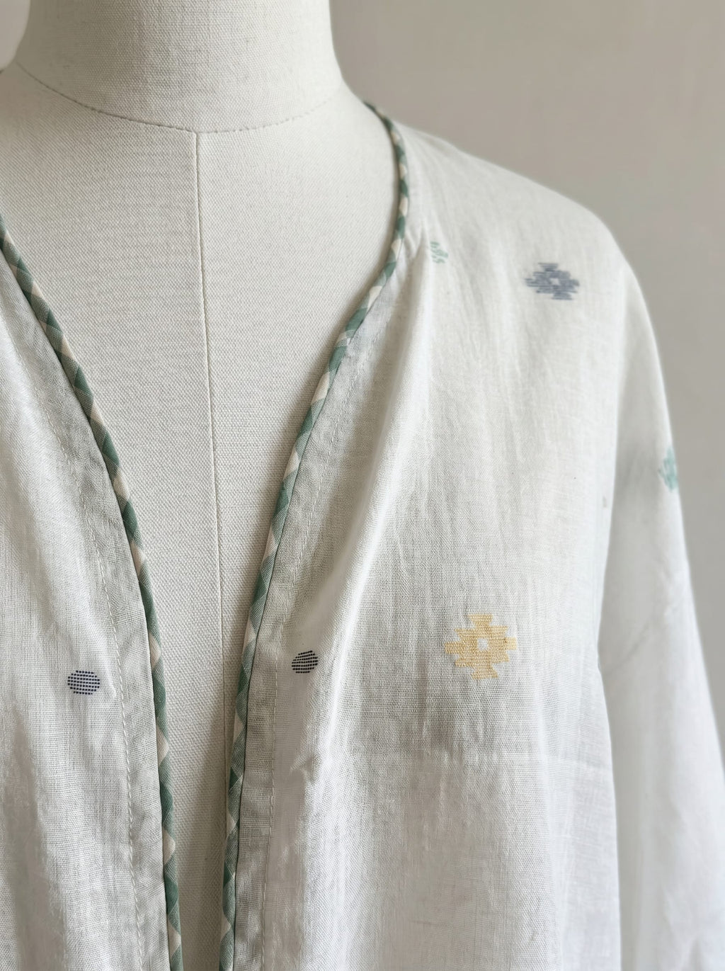 Jamdani Robe Écru, Tissé Main, Jolly