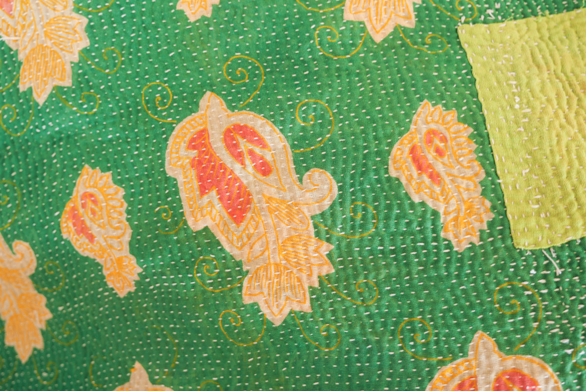 Vintage Kantha couvre lit vert printemps