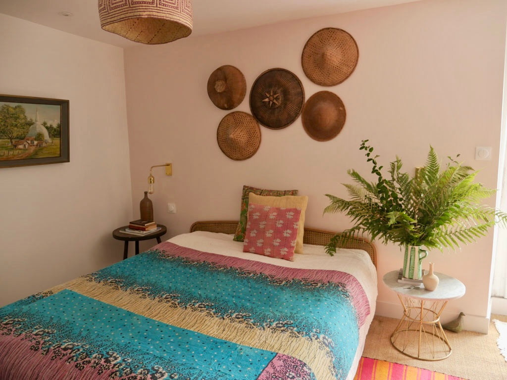 Couvre-lit Kantha Vintage en Coton Recyclé: Turquoise Blue Daisy