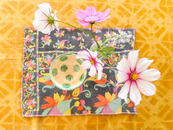 Lot de 2 Sets Table Vintage Kantha, Carnival Flowers