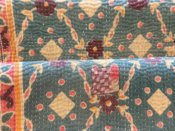Lot de 2 Sets Table Vintage Kantha, Carnival Flowers