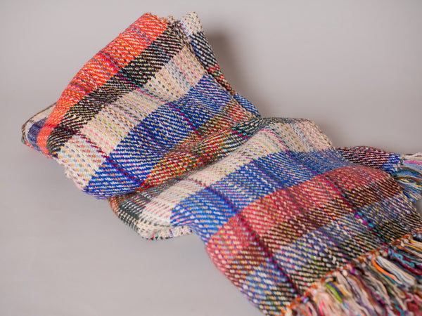 Couverture khadi, tissé main en laine recyclé  No.15