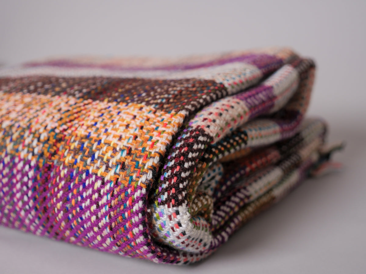 Plaid khadi en laine recyclé Image principale du produit