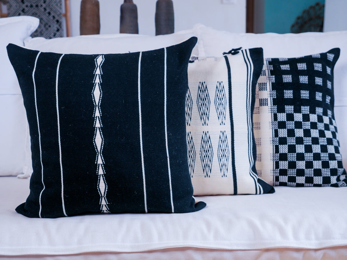 Naga Tribal Coussin Tissé Main