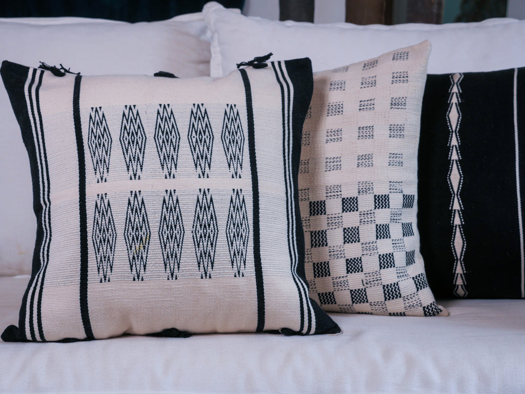 Coussin Naga Tissé Main