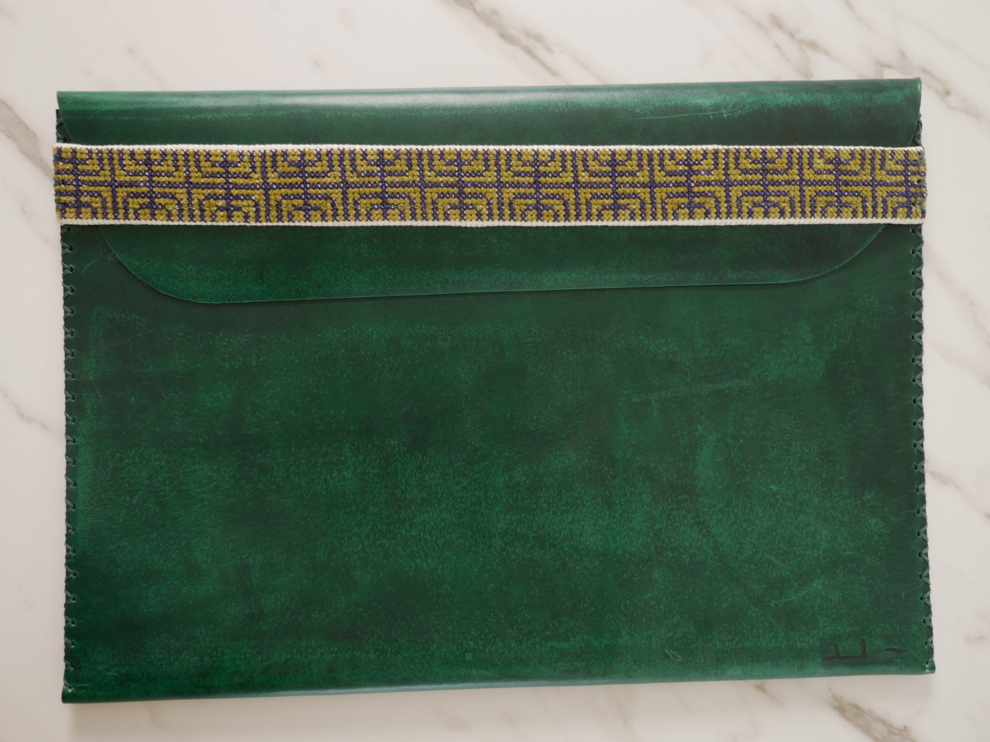  housse d'ordinateur ou porte documents en cuir de vachette fait main prés de Hebron.