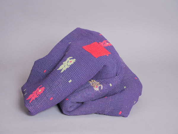 Kantha sari couvre-lit  No.105 "Regal ",  coton recyclé brodé à la main