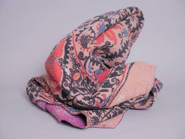Kantha brodé main imprimé.