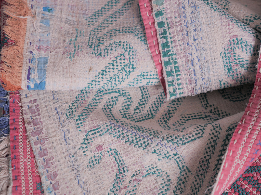 Couverture brodé main, Bangladesh, Inde