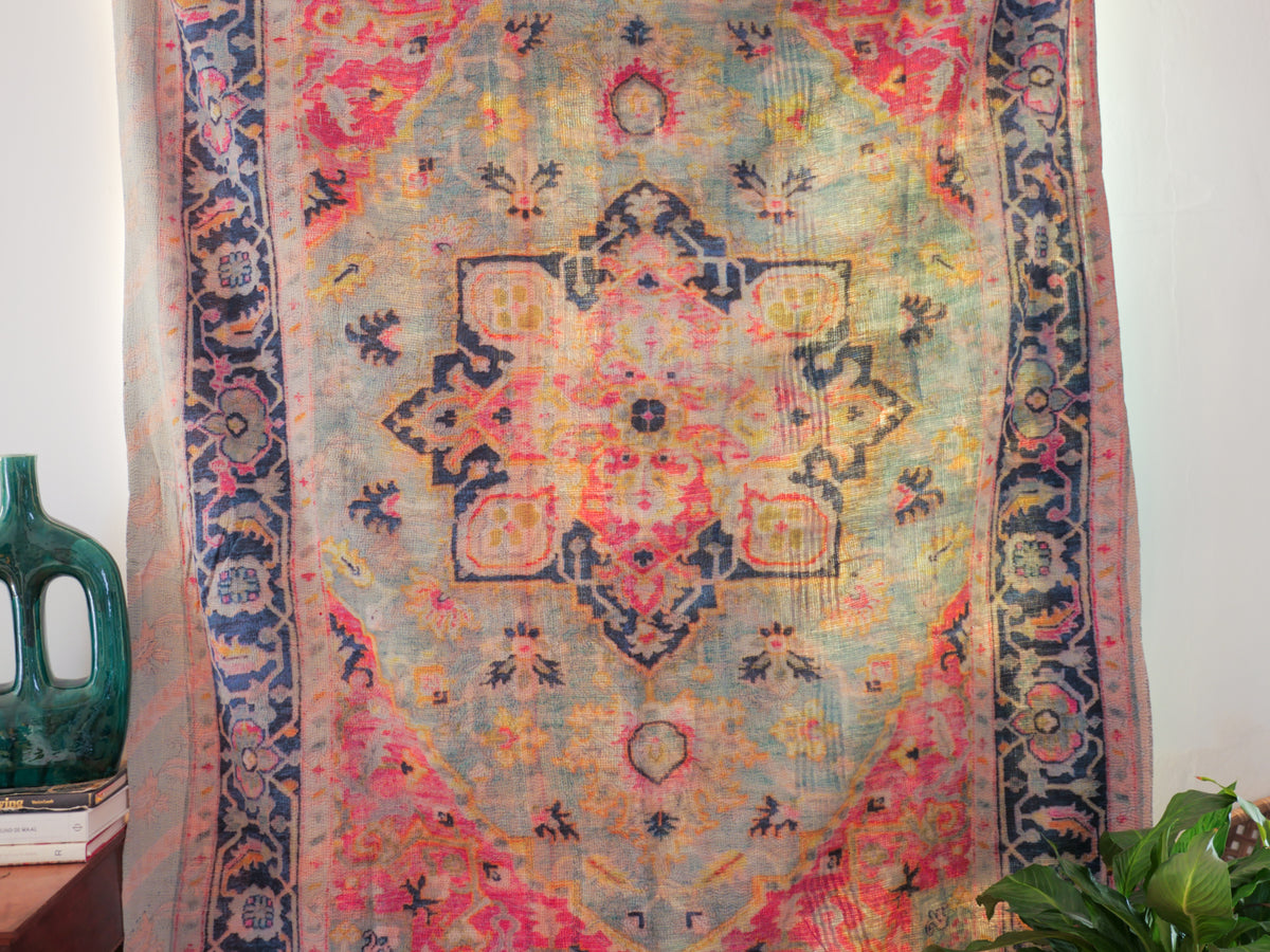 Kantha brodé main imprimé. Image principale du produit