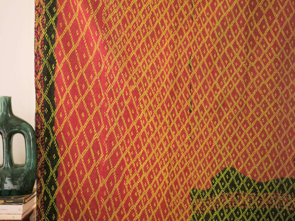 Couvre Lit Brodé Main
