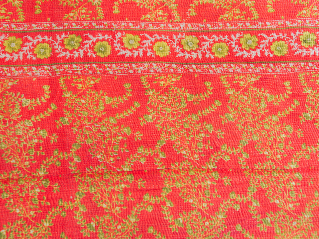 Kantha sari couvre-lit  No. 160 "Cottage Garden”,  coton recyclé brodé à la main