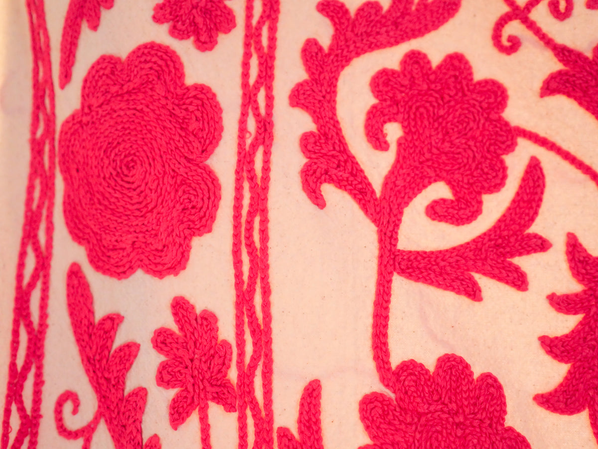 Broderie mochi suzani  rose