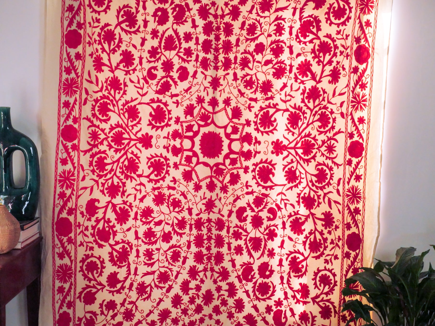 Broderie mochi suzani  rose