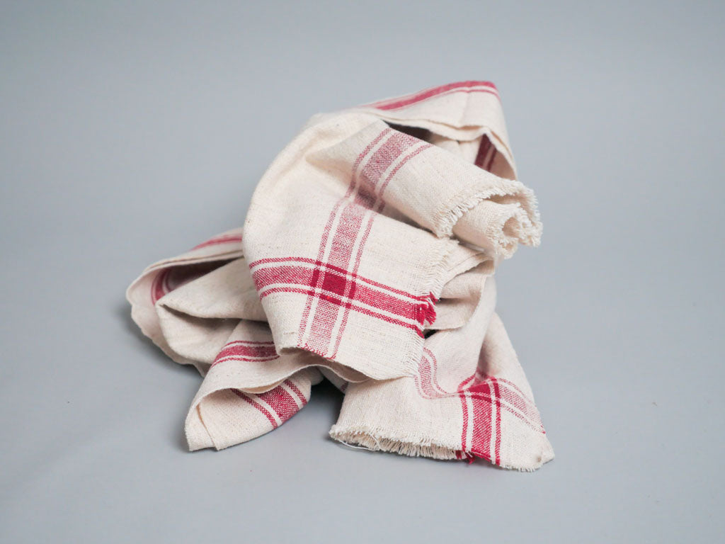 Handwoven towel: ecru cotton with pink edge Main image