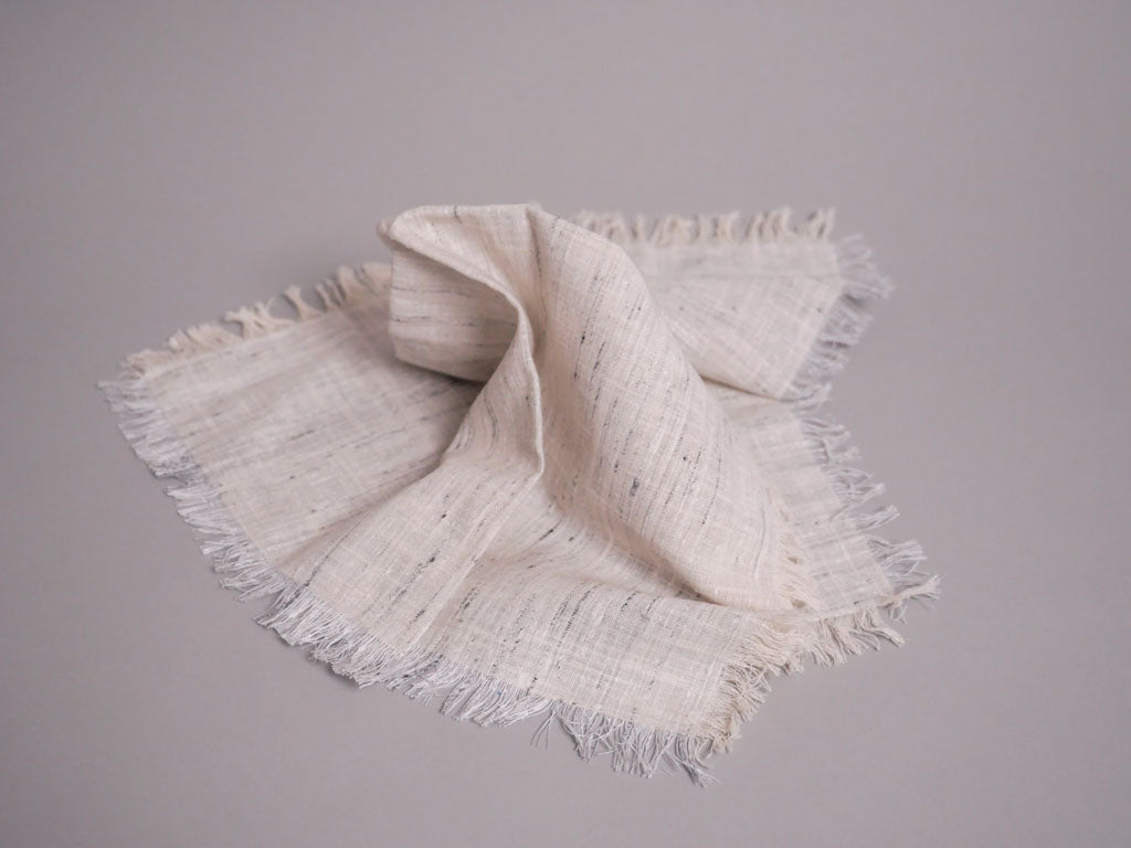 Set de 4 serviettes en pur coton tissées à la main artisanalement