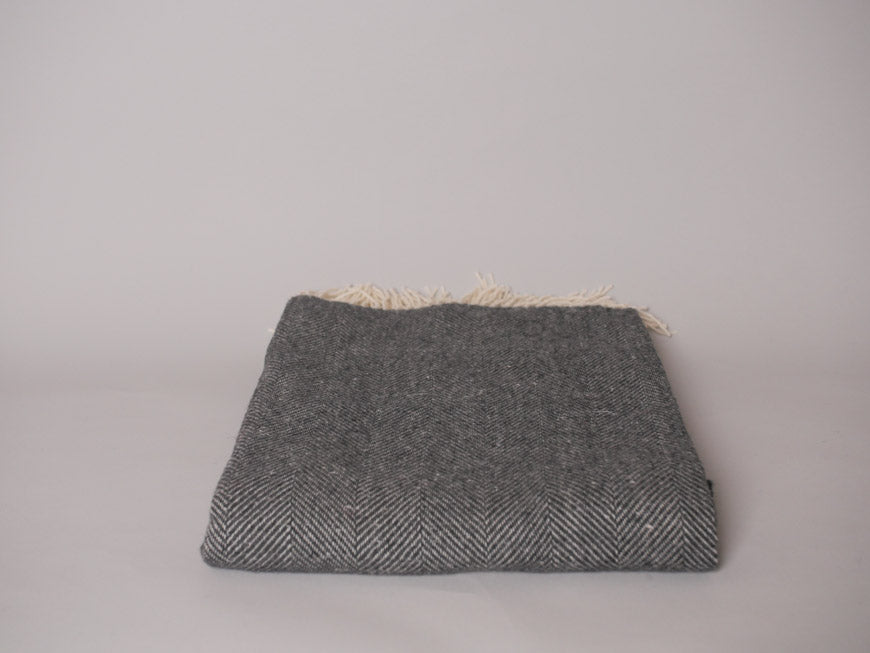 Couvertures Irlandaise, laine fine gris Image secondaire du produit