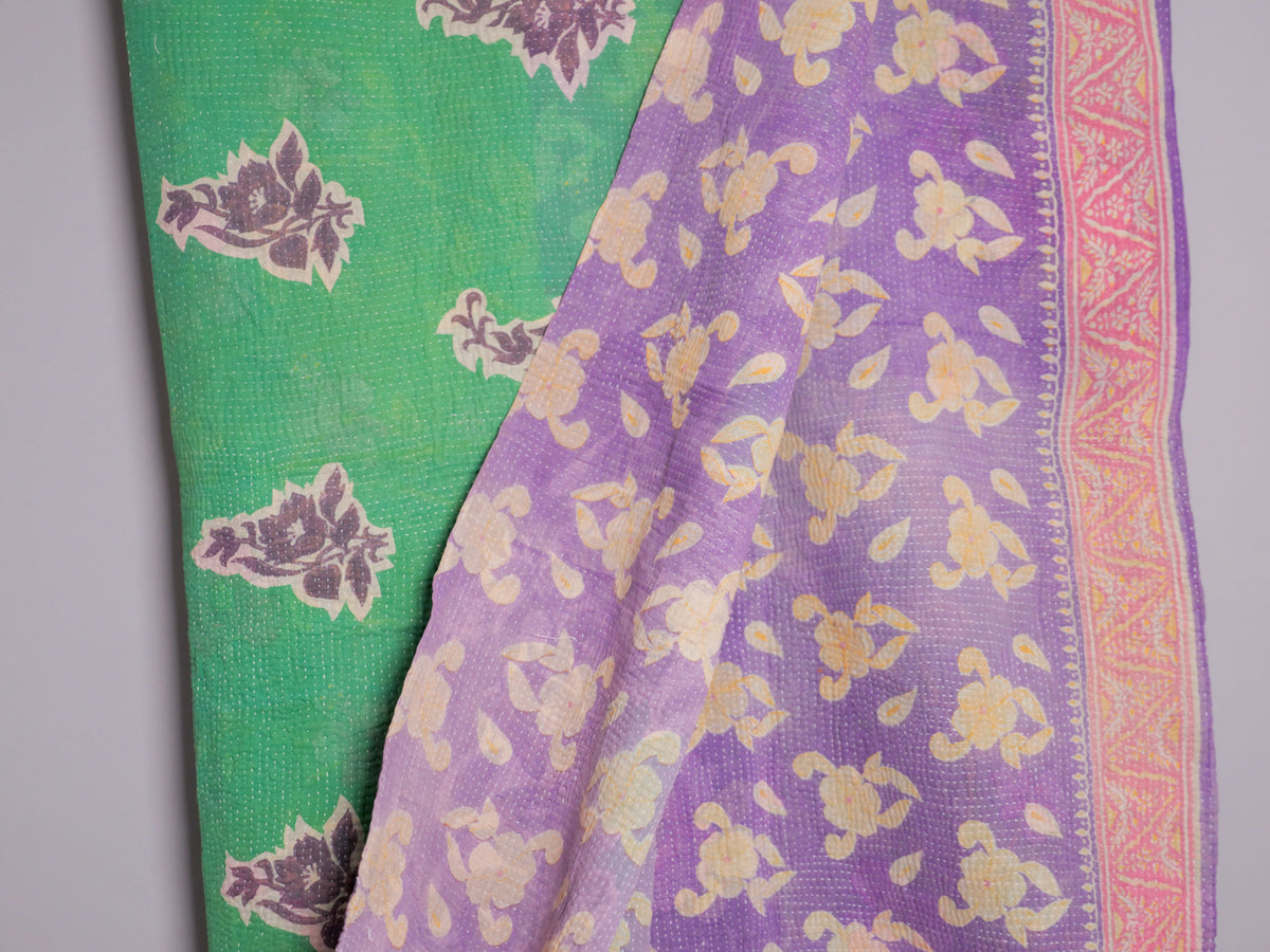 Couvre-lit Kantha Vintage en Coton Recyclé  No.106 "Midnights and Green"