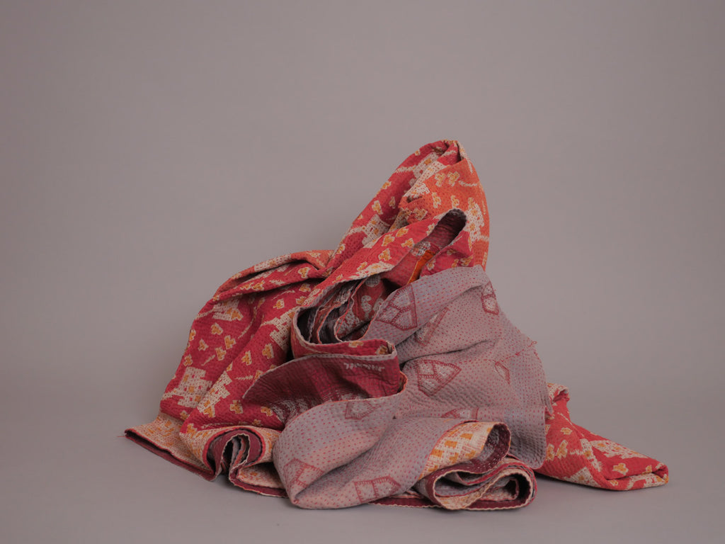 Kantha vintage couvre lit, rouge.