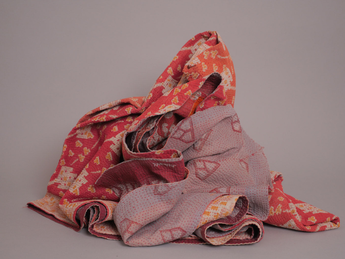 Couvre-lit Kantha Vintage en Coton Recyclé  No.124 "Terracotta" Image secondaire du produit