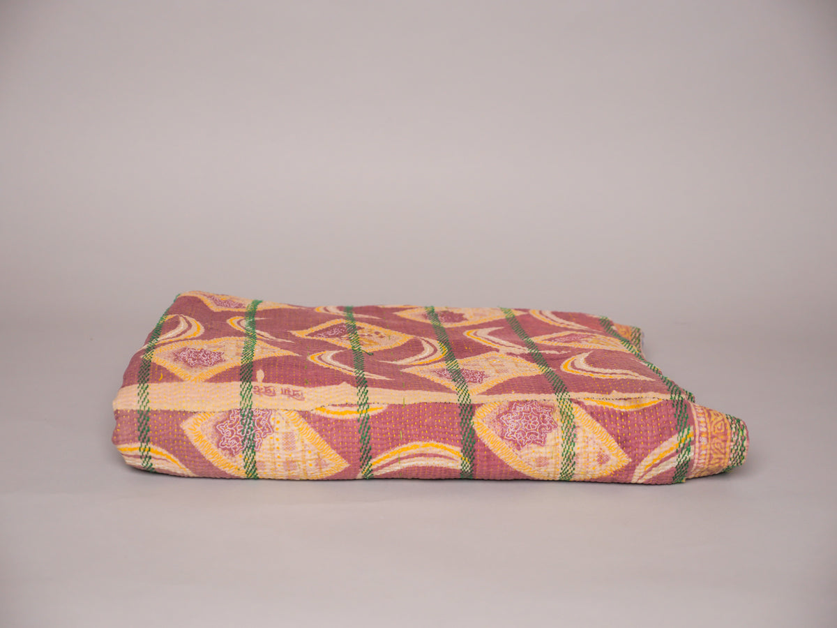 Kantha sari couvre-lit  "Ikat horizon"  coton recyclé brodé à la main