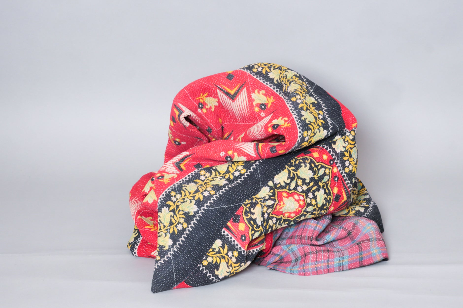 Kantha sari couvre-lit, Tartan No.21 coton recyclé brodé à la main Image secondaire du produit