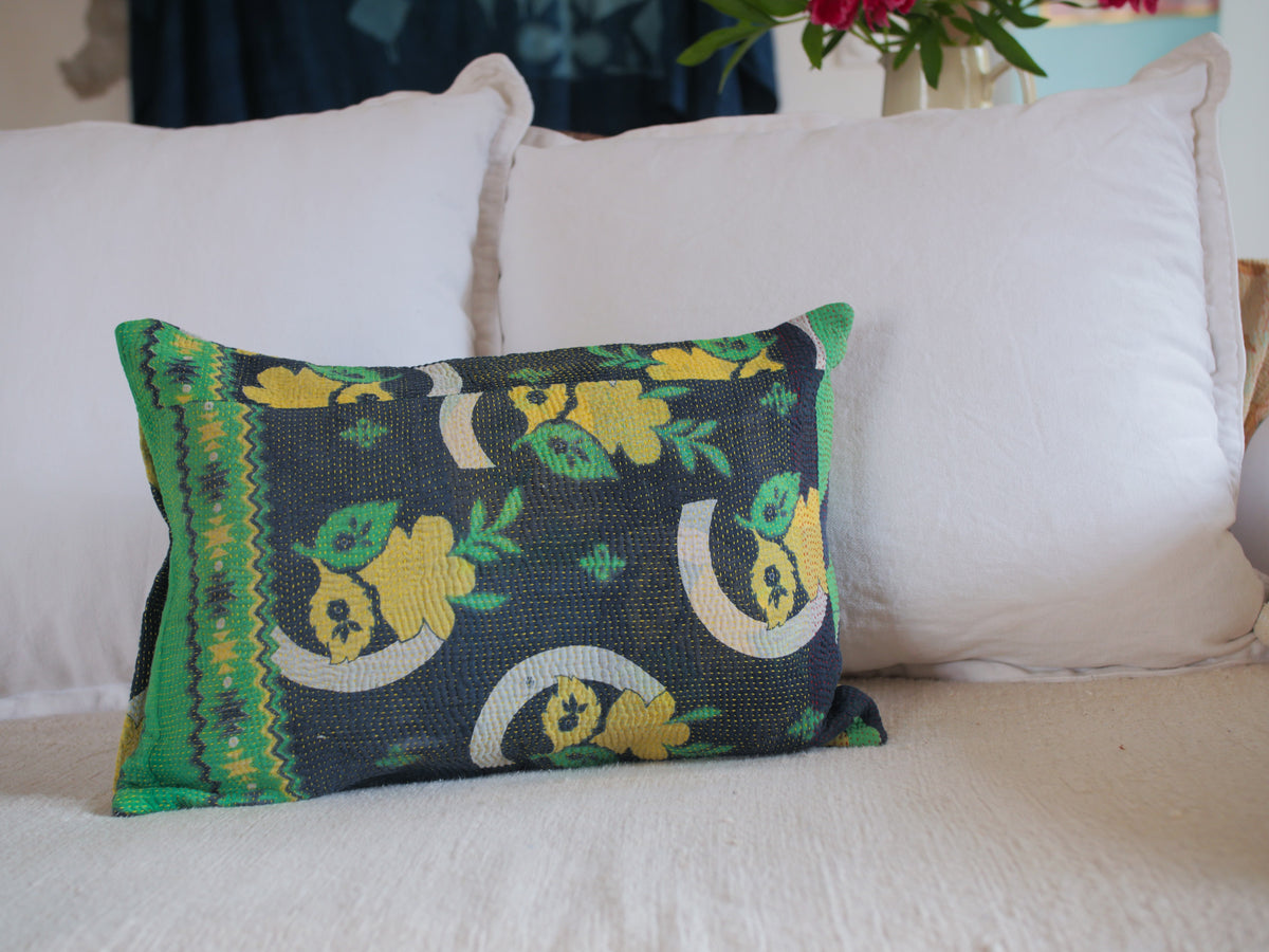 Housse de coussin kantha