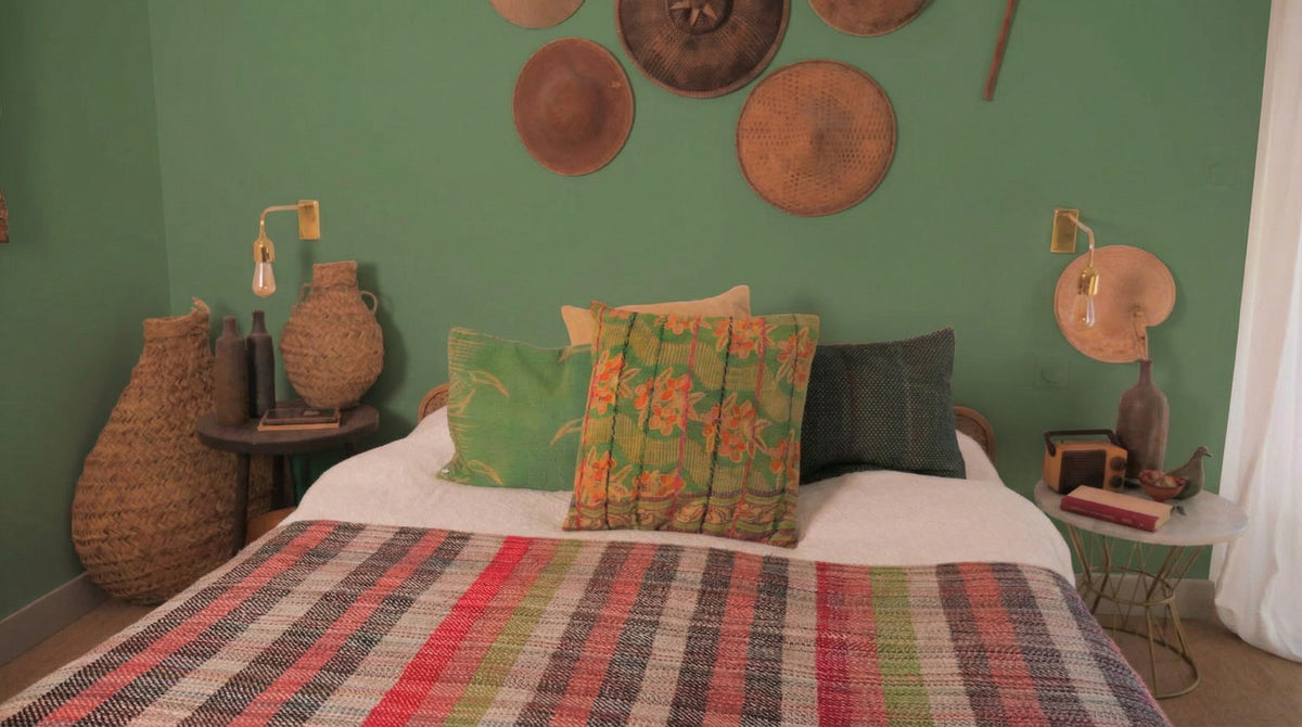 Couverture khadi, tissé main en laine recyclé  No.126