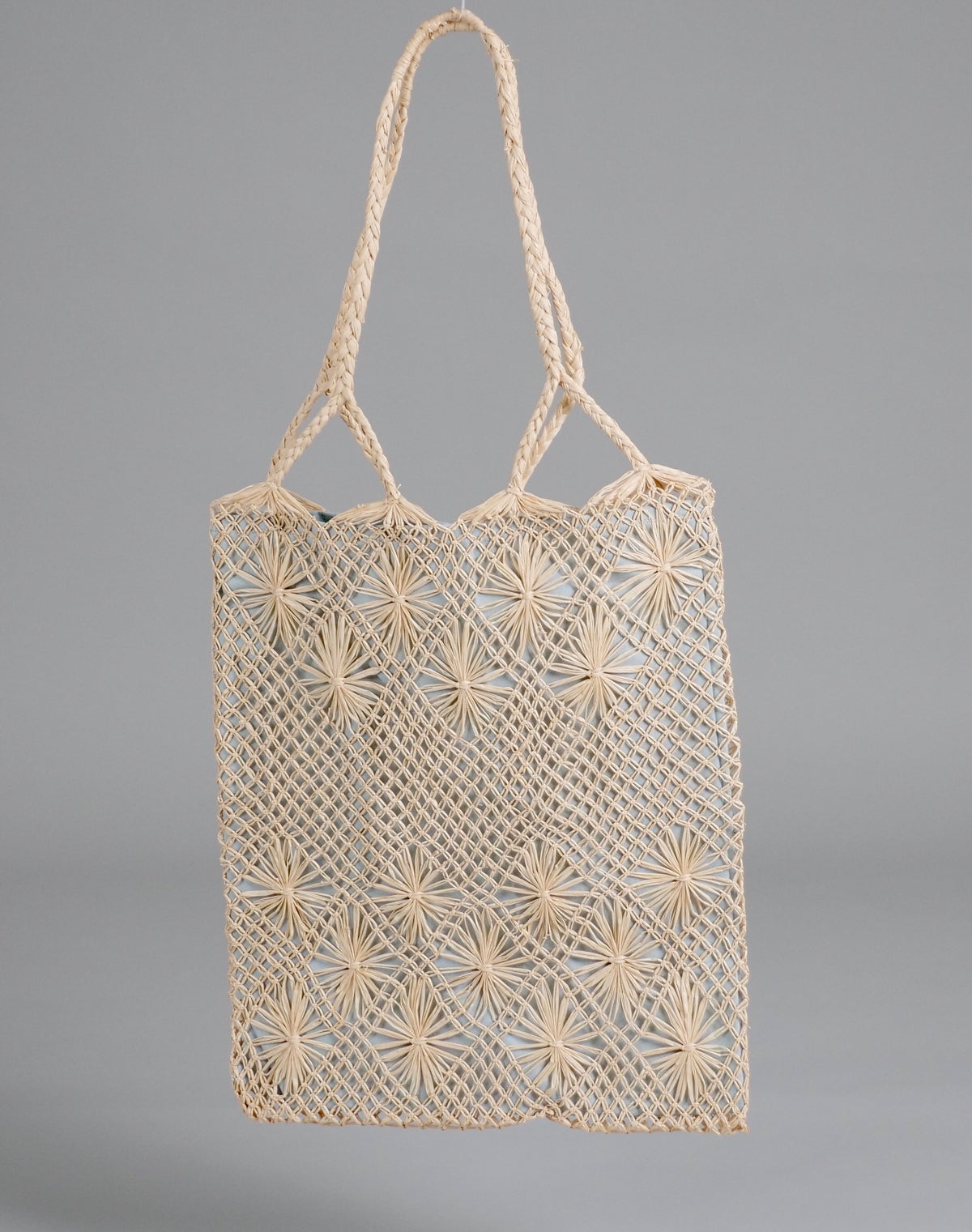 Sac Buriti fleur tissé main en macramé, Brésil Image principale du produit