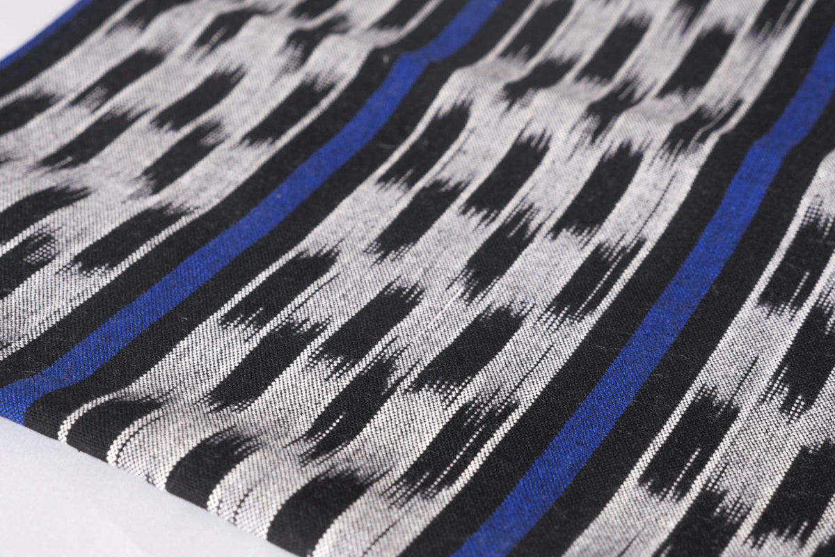 Ouagadougou Ikat "Niou Midnight", chemin de table