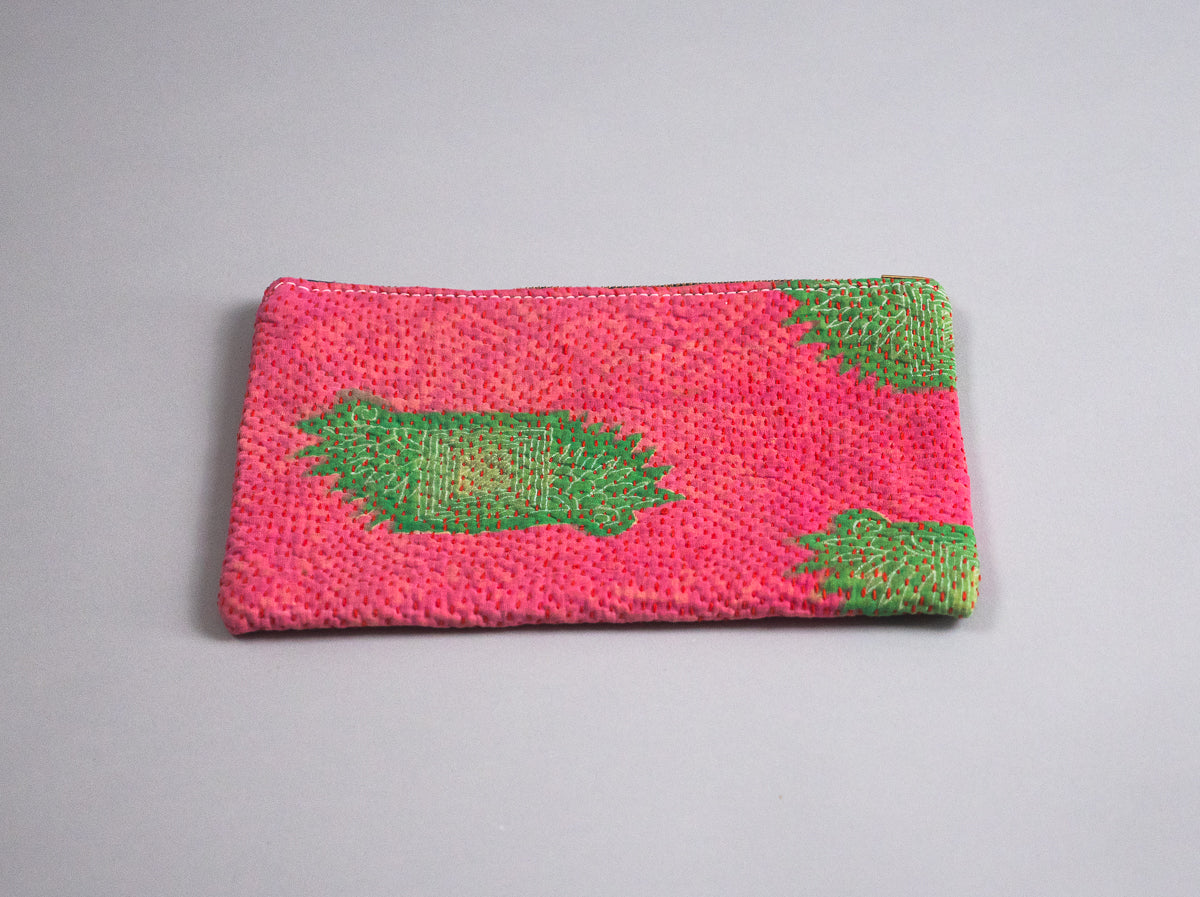 Kantha trousse en coton recyclé.