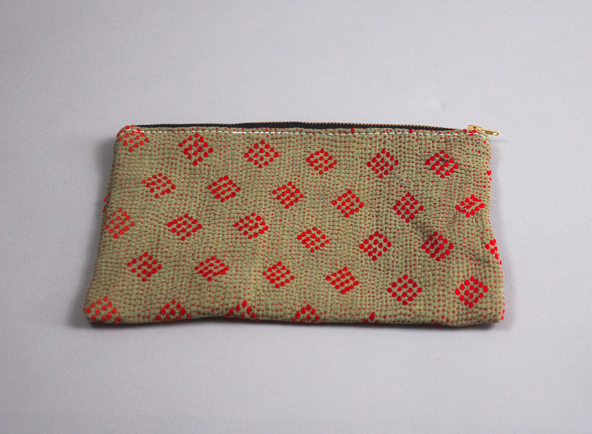 Kantha trousse en coton recyclé.