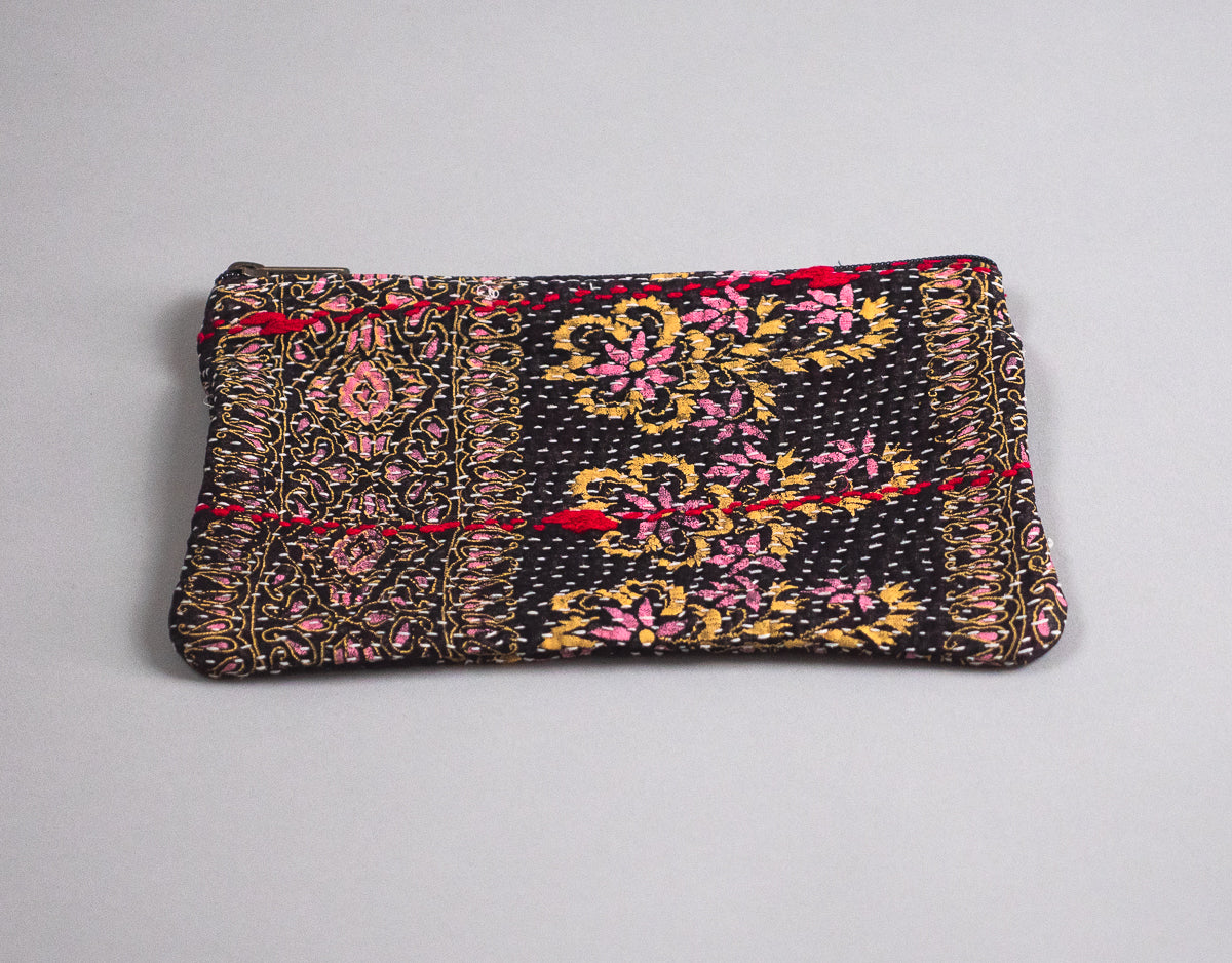 Kantha trousse en coton recyclé.