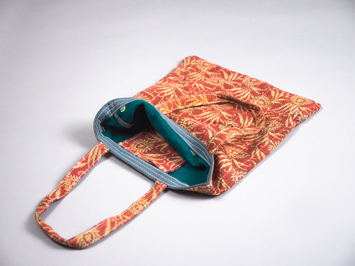Kantha Sac en coton recyclé. Tote bag in cotton.