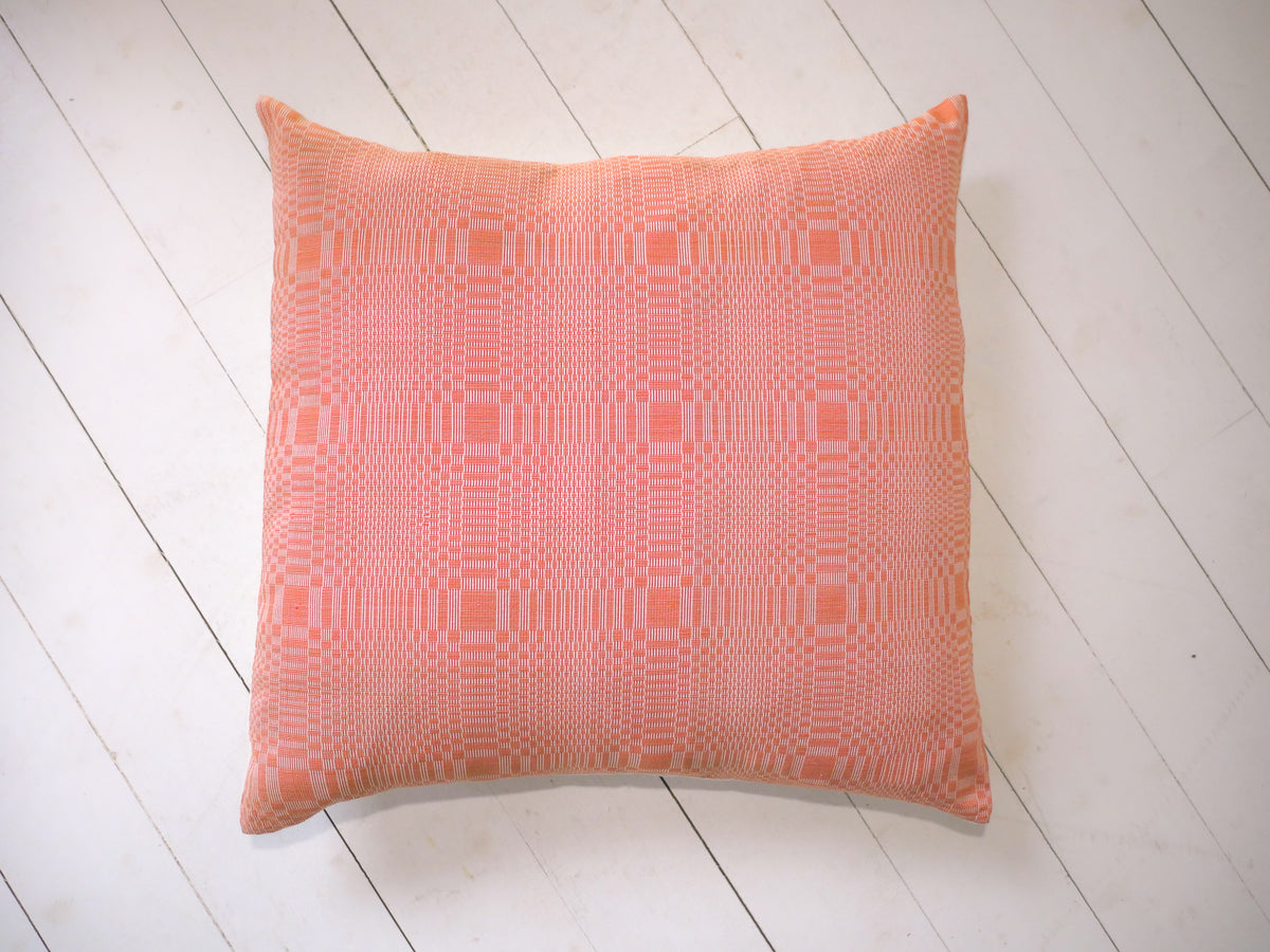 Coussin binakul, tourbillon orange