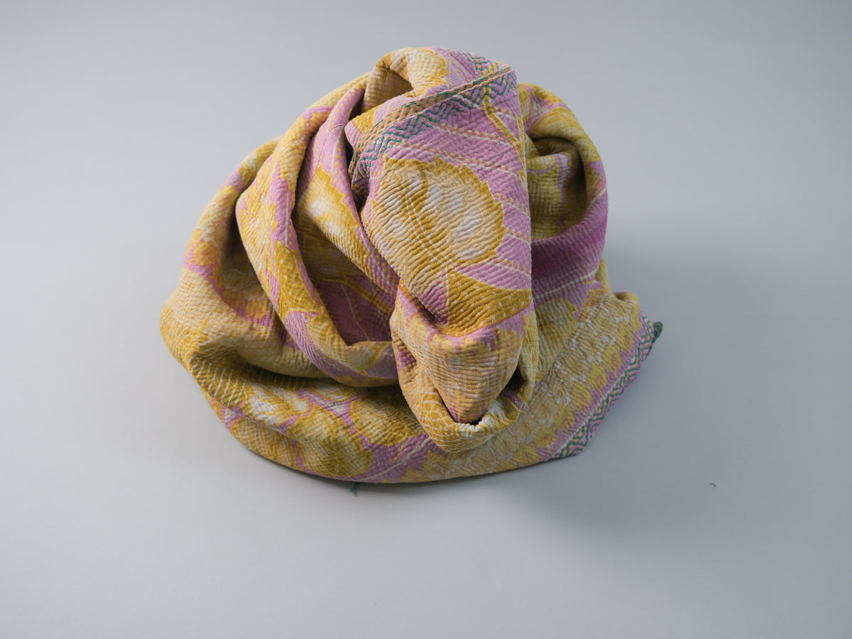 Kantha couvre lit en sari recyclé