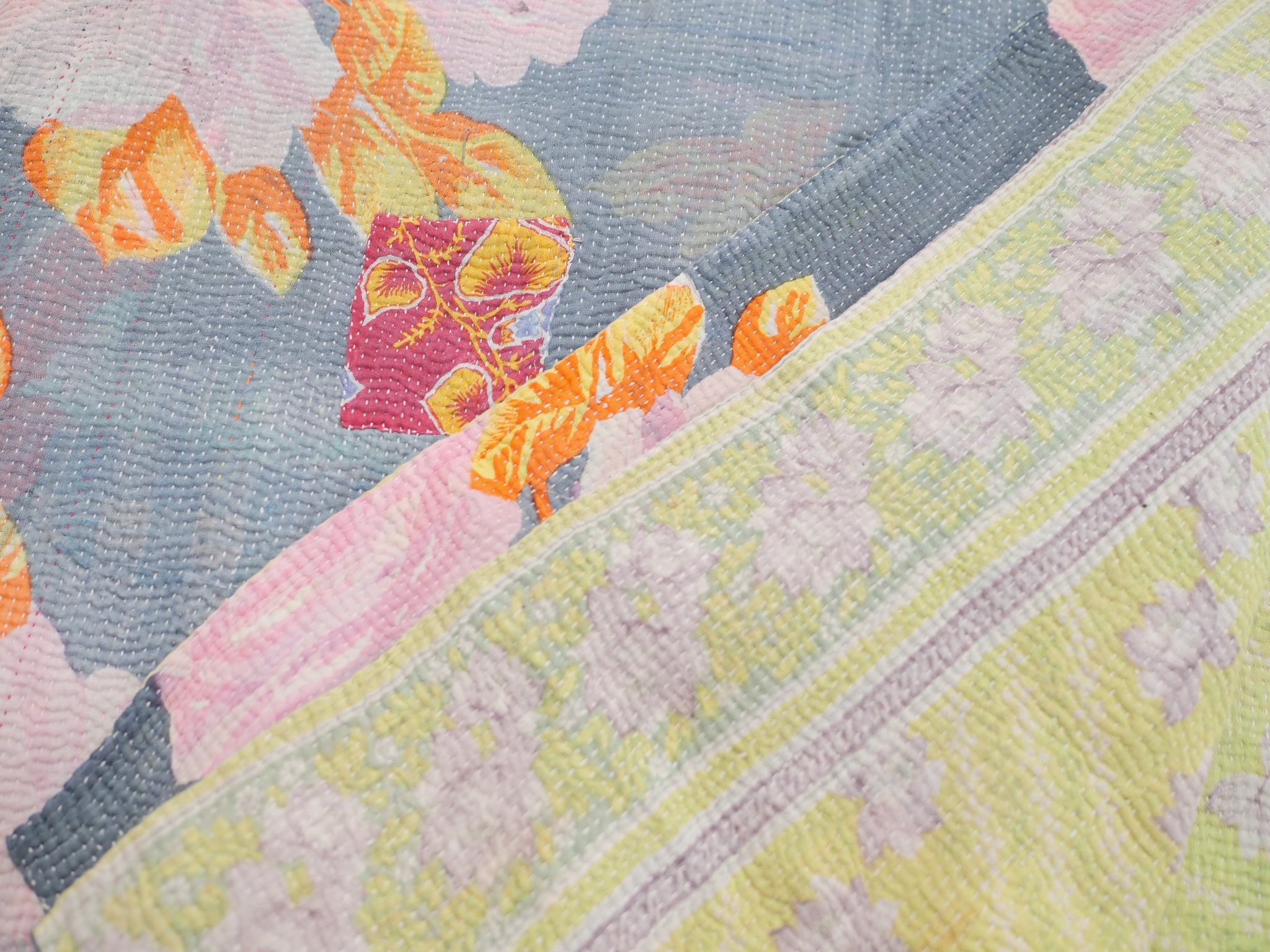 Kantha, couvre lit en coton recyclé