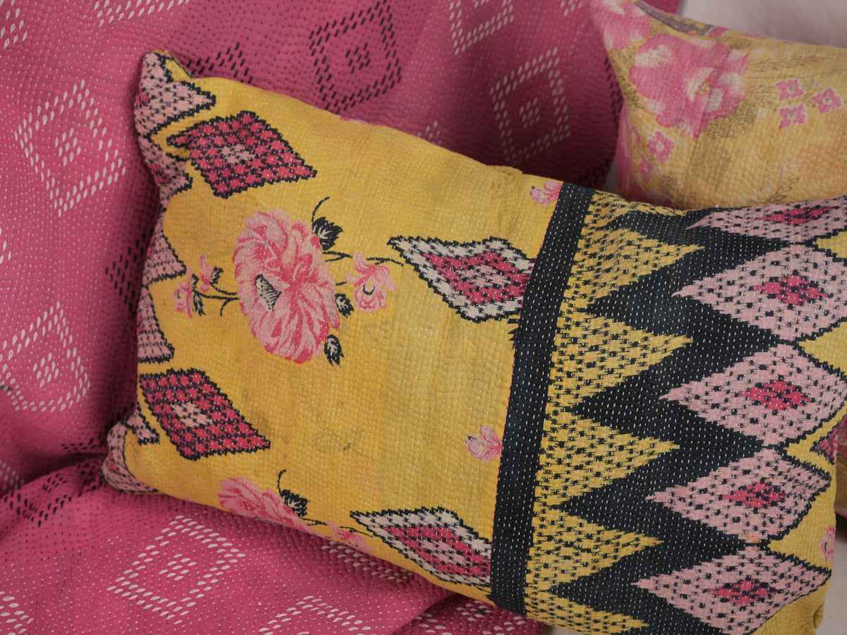 Housse de coussin kantha