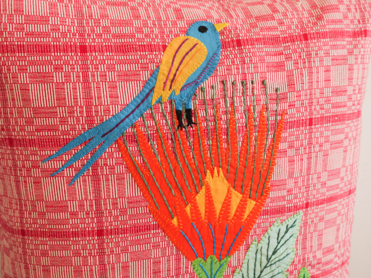 Storie coussin binakol appliqué