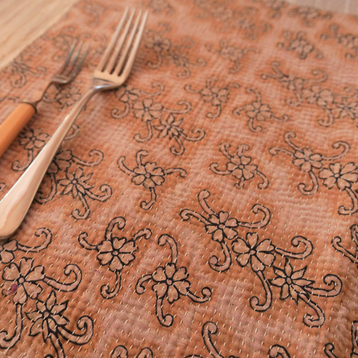 Set de Table  en coton recyclé, vintage Kantha. Place mats.