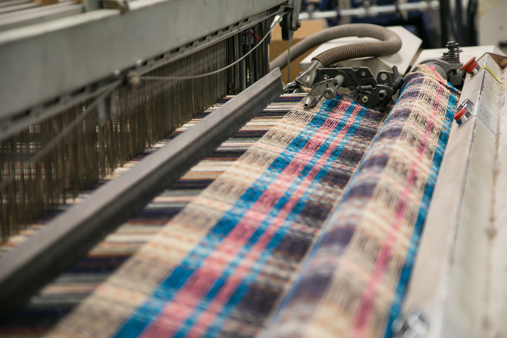 Plaid en laine recyclé.